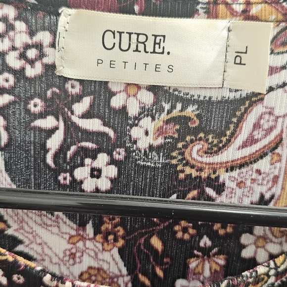 Paisley Print Women's Top - Black and Brown - Picture 2 of 2